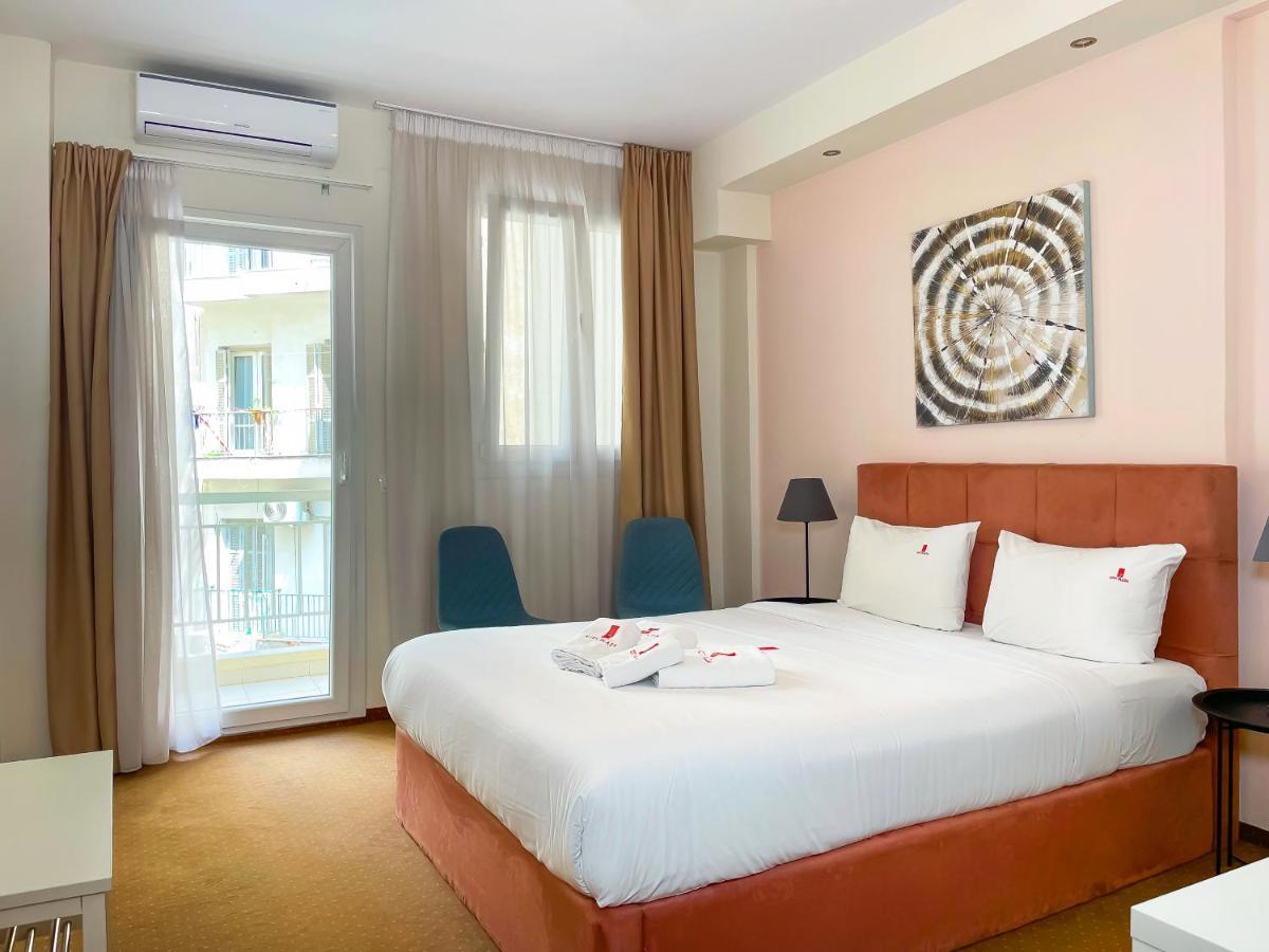 City Plaza Apartments & Rooms Thessaloníki Ngoại thất bức ảnh